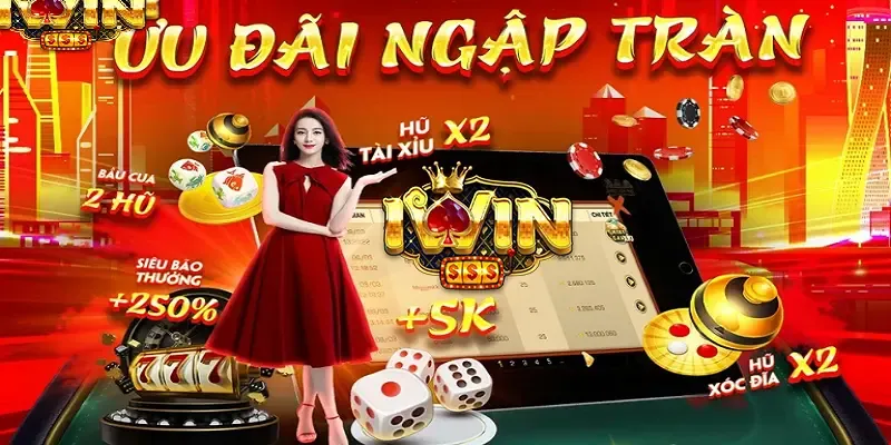 Bàn Baccarat với các lá bài và chip, thể hiện chiến lược chơi